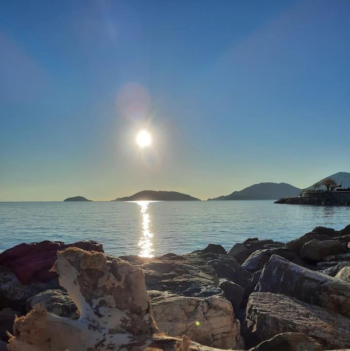 PitelliLa Terrazza Sul Golfo Dei Poeti Con Vista Mareアパートメント エクステリア 写真